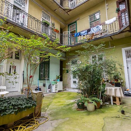 Cosy Flat With Balcony Apartment Будапеща Екстериор снимка