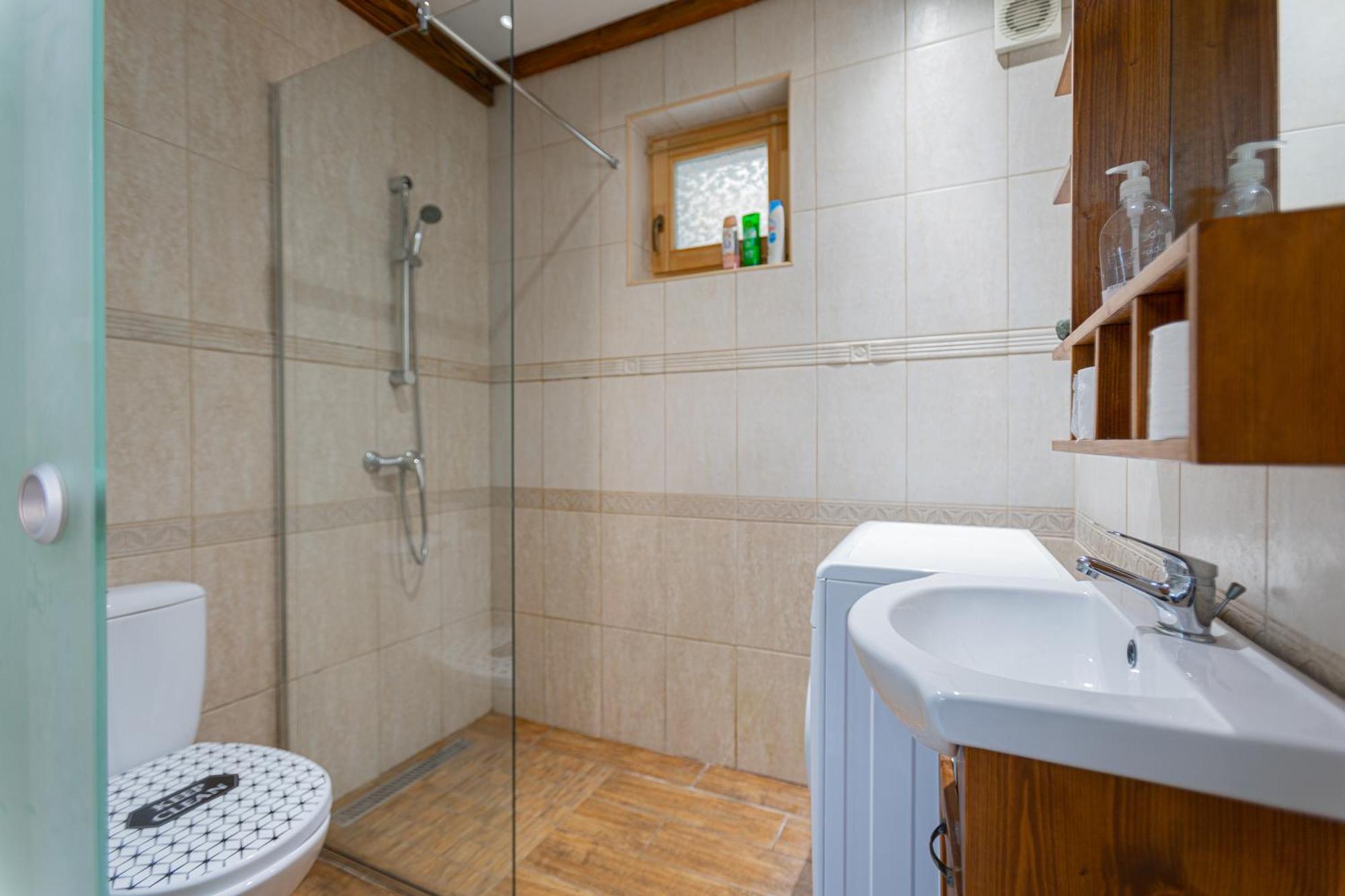 Cosy Flat With Balcony Apartment Будапеща Екстериор снимка